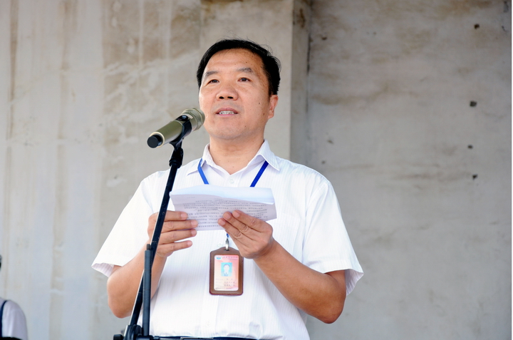 任命承训部队教官代表刘伟讲话2016级新生代表王康同学发言9月7日下午